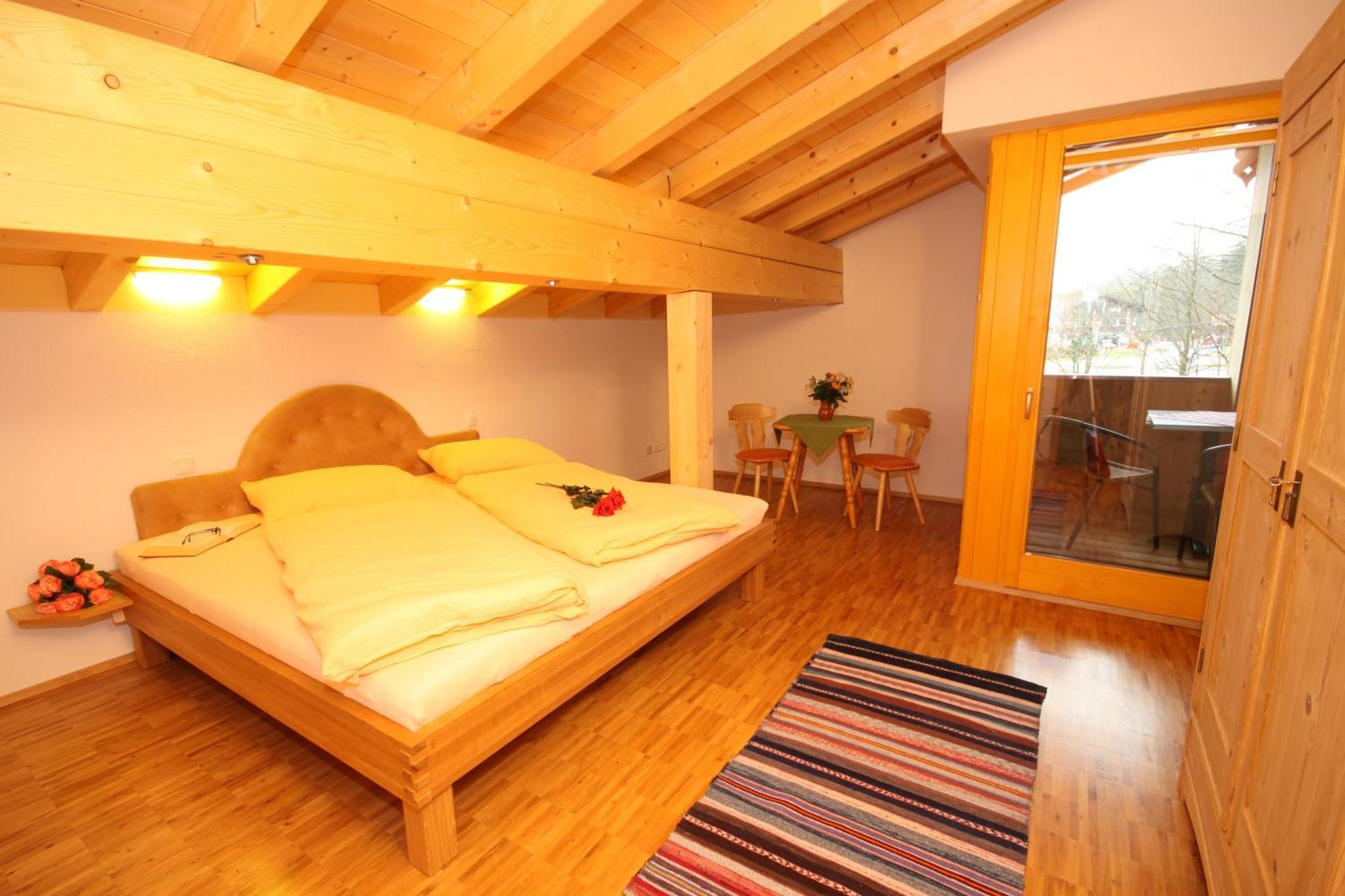 Ferienwohnungen Hennenmuehle Bad Hindelang Kamer foto